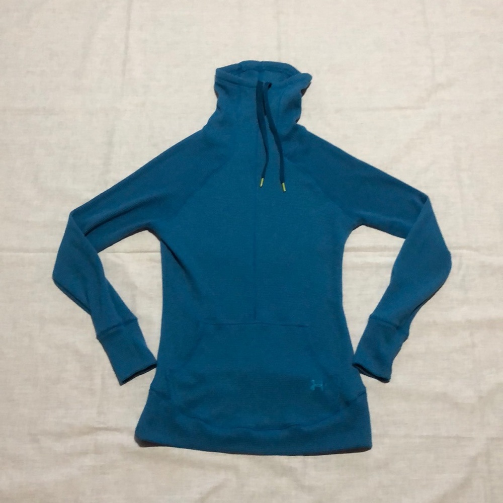Underarmour Thermal top size small